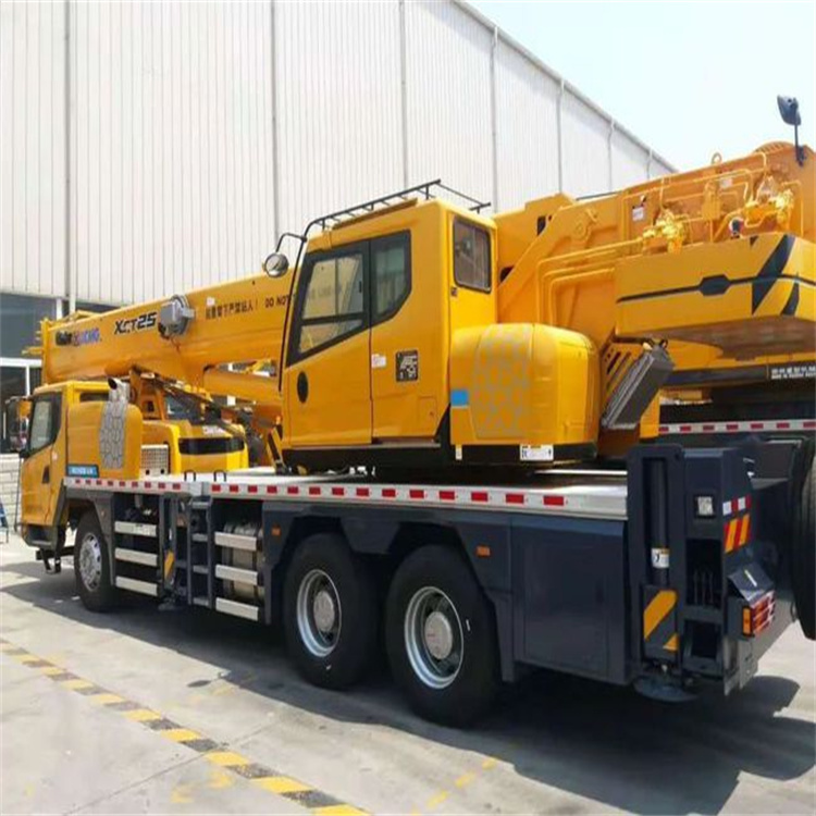 龙泉离这最近出租吊车电话